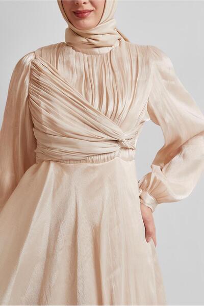 TRENDTESETTÜR ΓΥΝΑΙΚΕΙΟ Εκρού (ΒΑΝΙΛΙΑ) ΣΤΡΟΓΓΥΛΟ ΒΡΑΔΙΝΟ ΦΟΡΕΜΑ T 0226