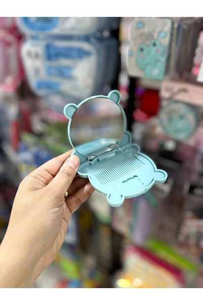 EyER Shoping Portable Makeup Mirror with Teddy Bear Figure, Bag Mirror and Pocket Mirror with Comb, Green with Cover
