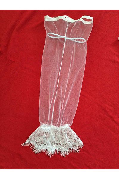 No Name Atelier Romantic French Lace Design Bridal Oversleeve