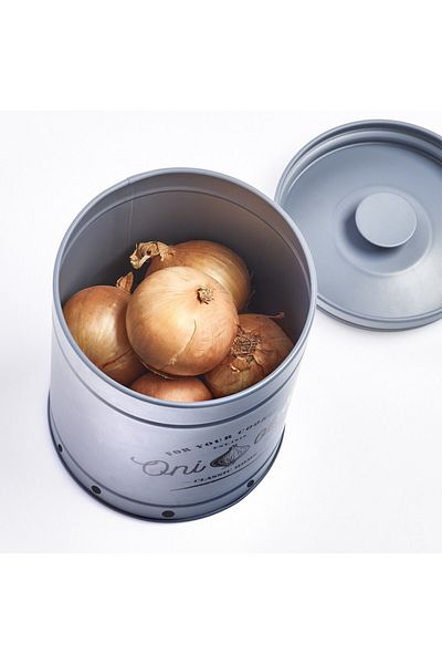 zeller Retro onion storage container, 13.7 x 18.4 cm