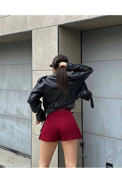 Butik Belt Detailed Pleated Double Fabric Shorts Skirt