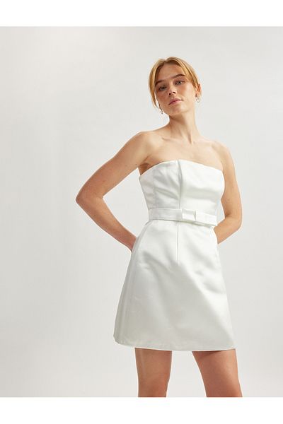 Koton Strapless mini slim fit bowtie a cut satin dress.