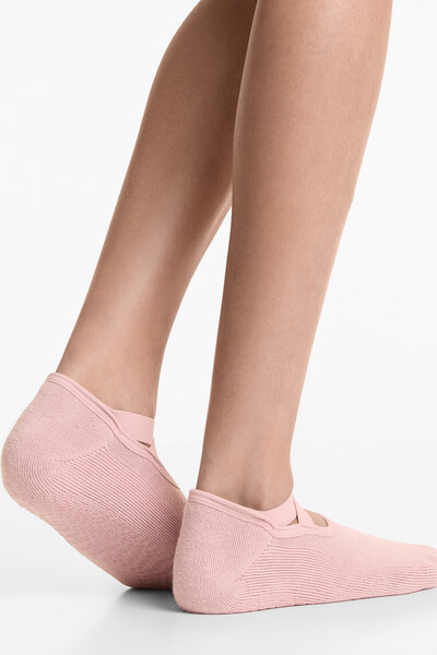 Oysho 2 pairs of padded cotton blend yoga and Pilates socks with crossover straps