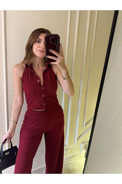 Chamakh Burgundy Seersucker Fabric Sleeveless Buttoned Suit