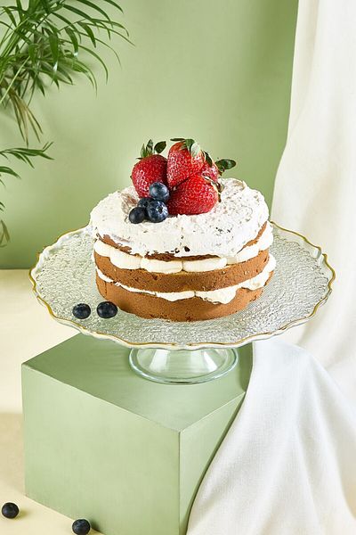 Lora Bianca Tapestry 28 cm Transparent Footed Cake Plate Stand