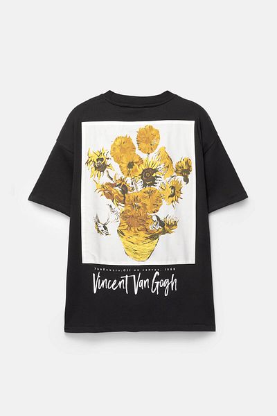 Pull & Bear Short sleeve Van Gogh sweatshirt