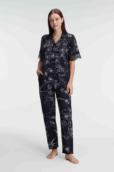 Motto10 butik Half Sleeve V Neck Women's Viscose Floral Pattern Summer Woven Lace Detailing Suit