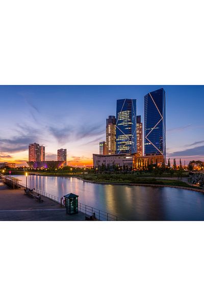 media Fototapet de perete autoadeziv si lavabil City83 Parc Central Seoul, 270 x 200 cm