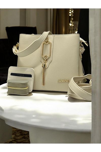 Armine Hand and Arm Bag Shoulder Bag with Card Holder and Bracelet Gift Vs.Blkt.0394