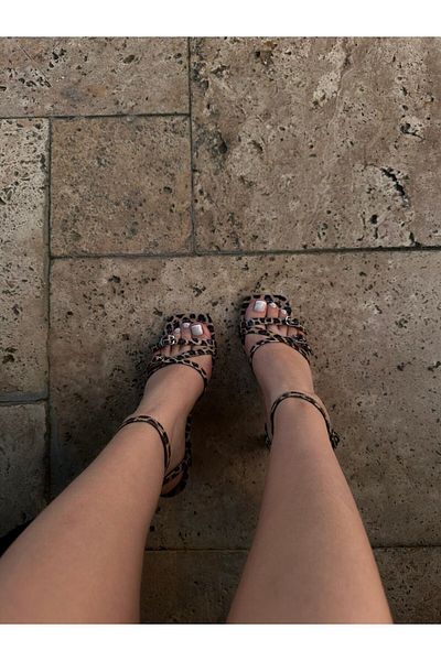 SKY UP Women's Shoes, Leopard Heels, Adjustable Belt Buckle for Scalloped Feet