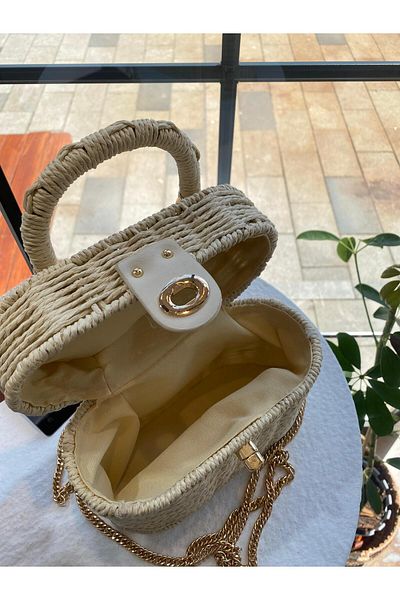 Zeynep Keskin Design حقيبة نسائية من القش، حقيبة كتف نسائية من الروطان، حقيبة يد وكتف من Hazeranli، حقيبة شاطئ