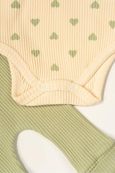 agugu Bowknot 3-Piece Heart Patterned Snap Fastener Girl's Set Green