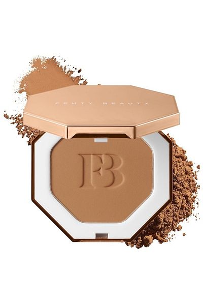FENTY BEAUTY Sun Stalk’r Bronzer Caramel Cutie – Warmth for Tan to Deep Neutral Skin Tones – 6.23G