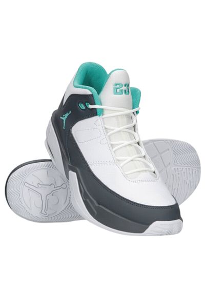 Nike Jordan Max Aura 3