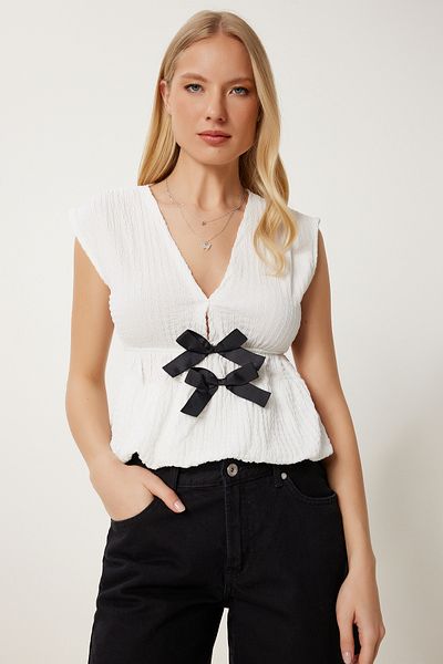 Happiness İstanbul Women's Ecru Bow Detailed Textured Stretchy Knitted Blouse Hf00473