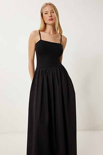 Happiness İstanbul Dámské černé elastické pletené šaty s popelínovou sukní DZ00126