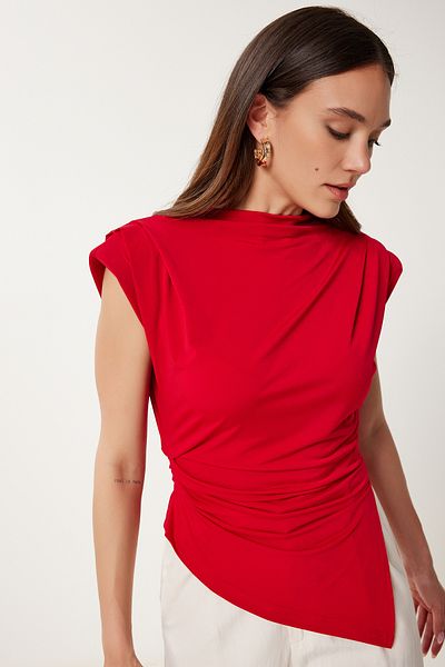 Happiness İstanbul Rote, wattierte, asymmetrische Sandy-Bluse für Damen FF00171