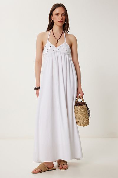 Happiness İstanbul Weißes, besticktes Sommer-Strickkleid mit Neckholder für Damen NS00424