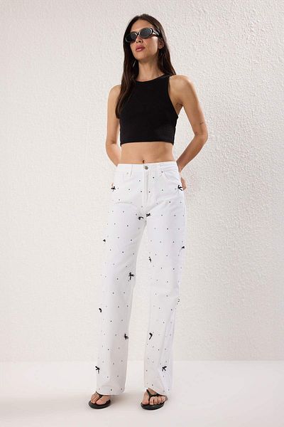 Trendyol Collection White Widen Leg Jeans Bow Detail Stone Regular Waist