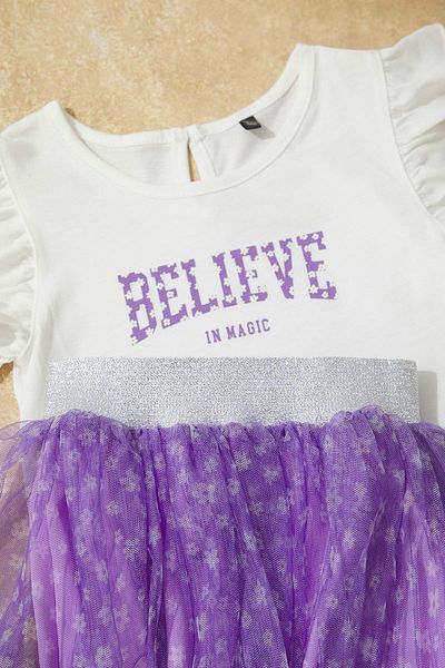 TRENDYOLKIDS Ecru gestricktes Ober- und Unterteil-Set – TKDSS25AU00053
