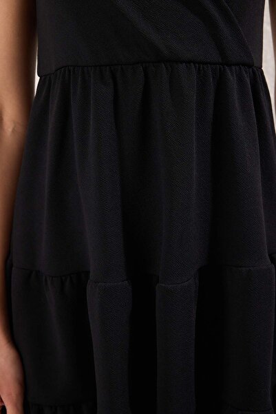 Trendyol Collection Black Straps Double Breasted Closure Skater/Waist Opening Godeli Knitted Dress Twoss25El00831