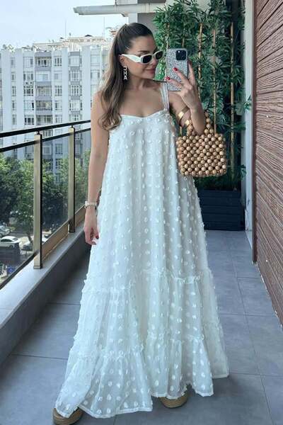 mondebutik فستان شيفون بحزام حبل مطرز