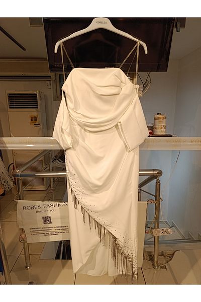 Robes Γυναικείο βραδινό φόρεμα με αποσπώμενο γιακά στράπλες με αλυσίδα και λεπτομέρεια με πέτρα