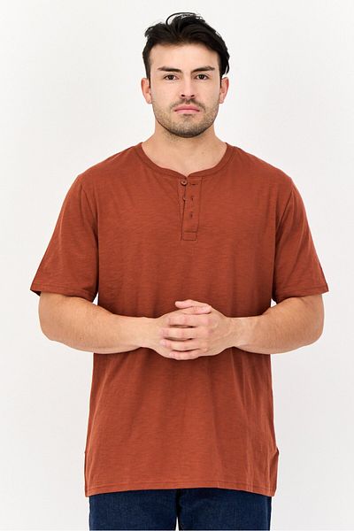 GAP Men Crew Neck Short Sleeves Plain T-Shirt, Brown