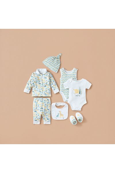 Juniors 8-Piece Safari Print Clothing Set