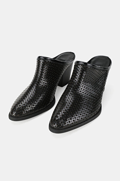 TUNAELLİ Women's Black Rugan Genuine Leather Heel Closed Front Sabo Slippers