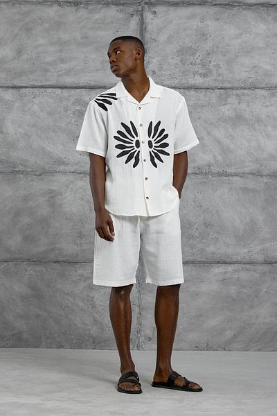 NOMARC Κρεμ Nmrc Floral εμπριμέ κοντομάνικο πουκάμισο Oversize