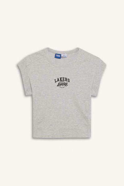 DeFacto Fit Nba Los Angeles Lakers Standard Fit Crew Neck Embroidery Print Short Sleeve T-Shirt E3828Ax25