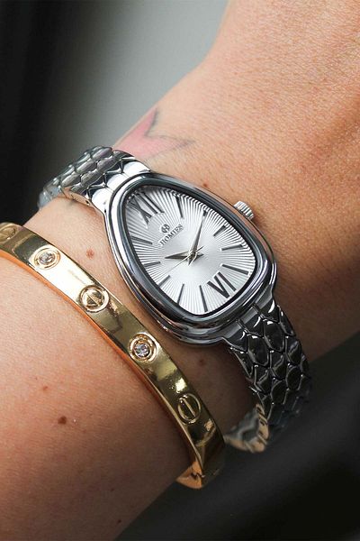 Homies Hm26295S01-1 Women Wrist Watch with Steel Cord