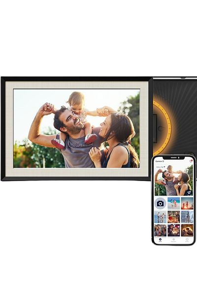 LUVLU WiFi Digital Photo Frame, 10.1'' IPS HD Touch Screen, Android 6, 1GB RAM, Ambient Light, 32GB Memory