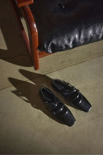Seniorah Black Skin Blunt Toe Three-Striped Women's Ballerinas