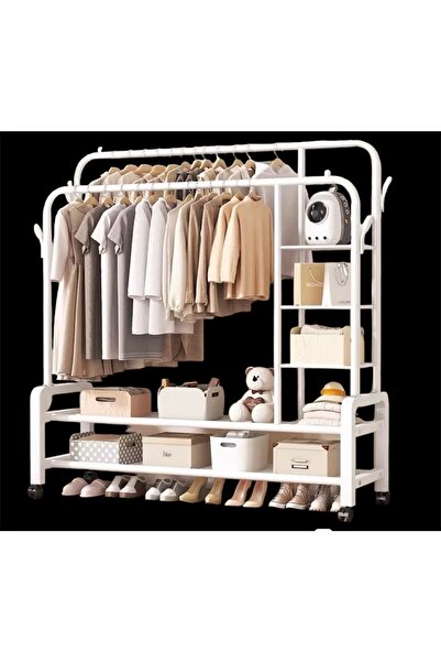 Un علاقة ملابس مزدوجة مع عجلات دوارة مزودة برفوف وعلاقات جانبية ابيض