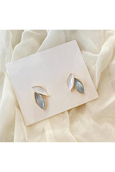 İnci Gri Beyaz Yaprak Tasarımlı Gold Çelik Küpe