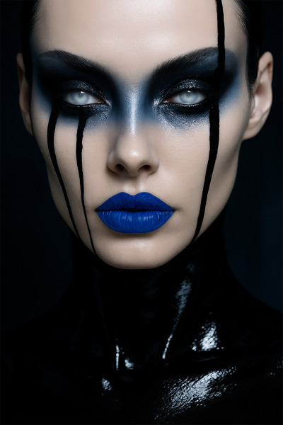 The Cult Rosa Nightspell - Liplaster - Matte Electric Blue Vegan Liquid Lipstick - 3ml