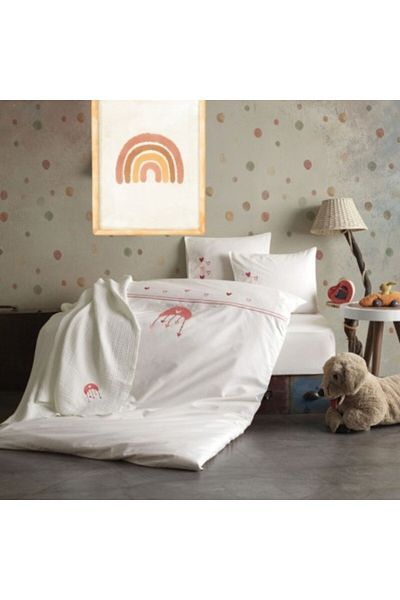 Class Home Collection Set baby bedding and muslin blanket with embossed embroidery, Dreamy White