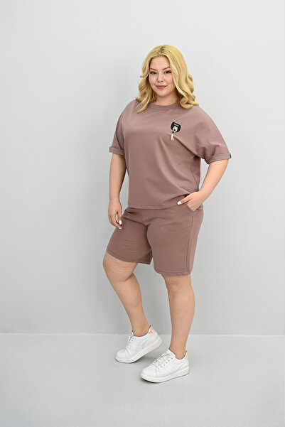 Koza Butik Women's Plus Size Short Sleeve Accessory Detailed Shorts Set 8186-25