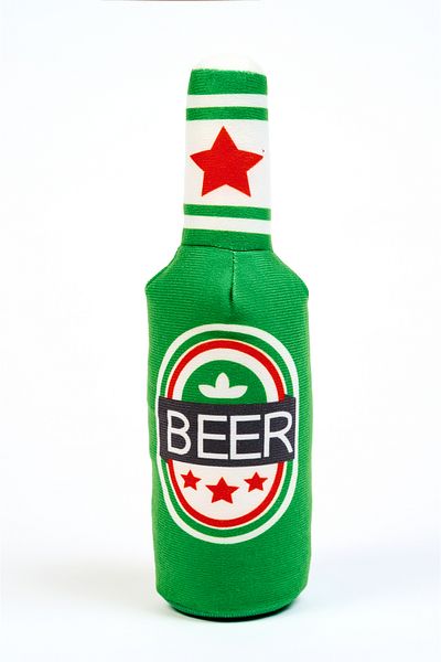Famous Frenchie Jucarie pentru caini PupBrew, doza bere, 25 cm