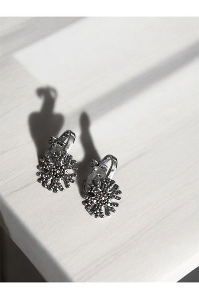 alpikom Clip Flower Earrings with Silver Stone Details