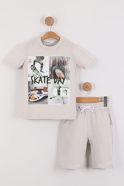 Pollito طقم مكون من قطعتين من تي شيرت مطبوع عليه Skate Day للأولاد