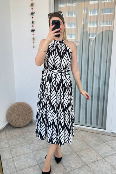 Mivida Μακρύ αμάνικο φόρεμα με μοτίβο με γιακά Halter