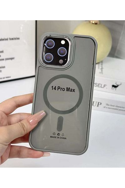CLASSİC 14 pro max classic magsafe