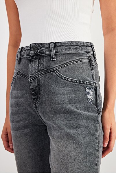 VENA Women's Kyla Vintage Black Mom Jean Pants