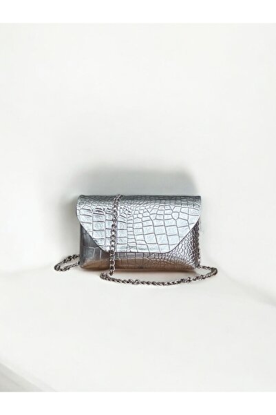 ila bags Geantă argintie cu curea cu lanț cu stea