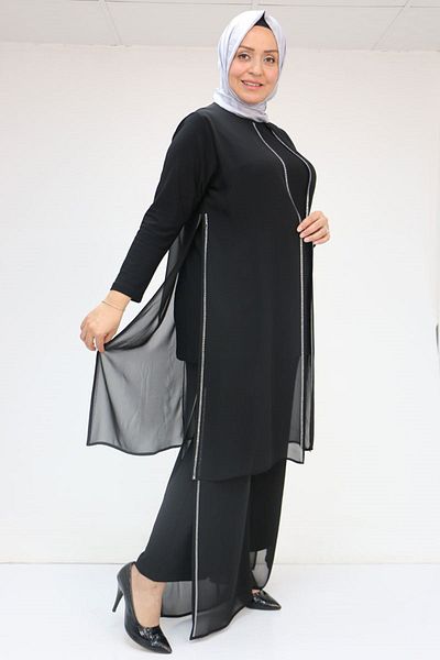 Eslina 47048 Σετ παντελονιού Sandy-Chiffon με λεπτομέρεια από πέτρα σε μεγάλο μέγεθος - Μαύρο