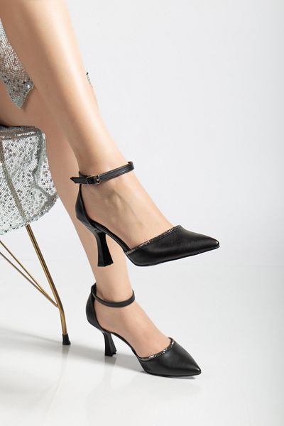 sv savves Women's Black Stone Heeled Shoes