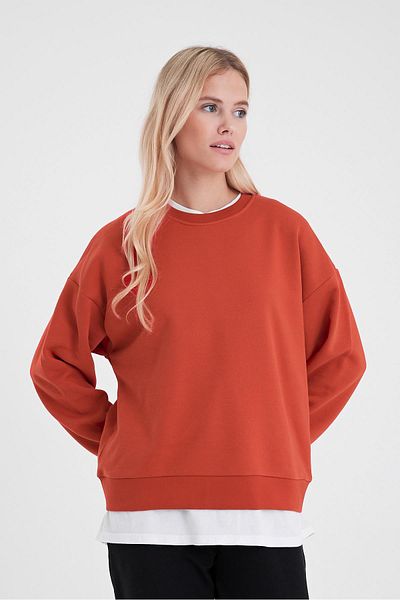 VENA Women's Rhona Red Crew Neck Regular Fit 3 Thread Sweatshirt